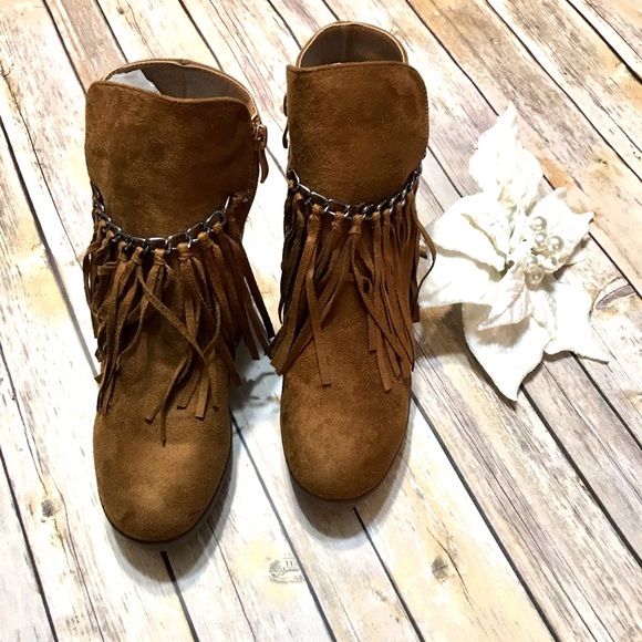 Fringe bootie, size 10. Worn once in box - Picture 2 of 6